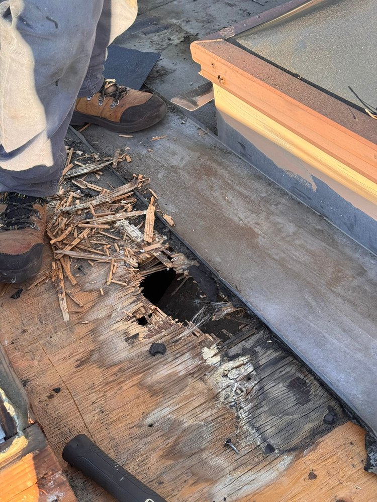 Slide of SD Supreme Roofing Services