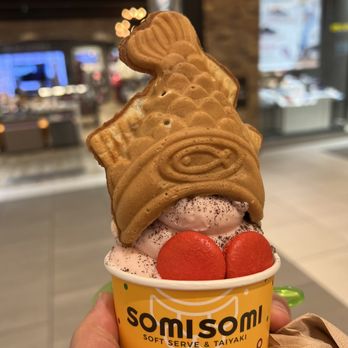 Somisomi - Strawberry soft-serve, waffle fish with Nutella inside, drizzled with Oreo crumbles. - Desserts Near Me - Torrance, California Somisomi - Strawberry soft-serve, waffle fish with Nutella inside, drizzled with Oreo crumbles. - Desserts Near Me - Torrance, California