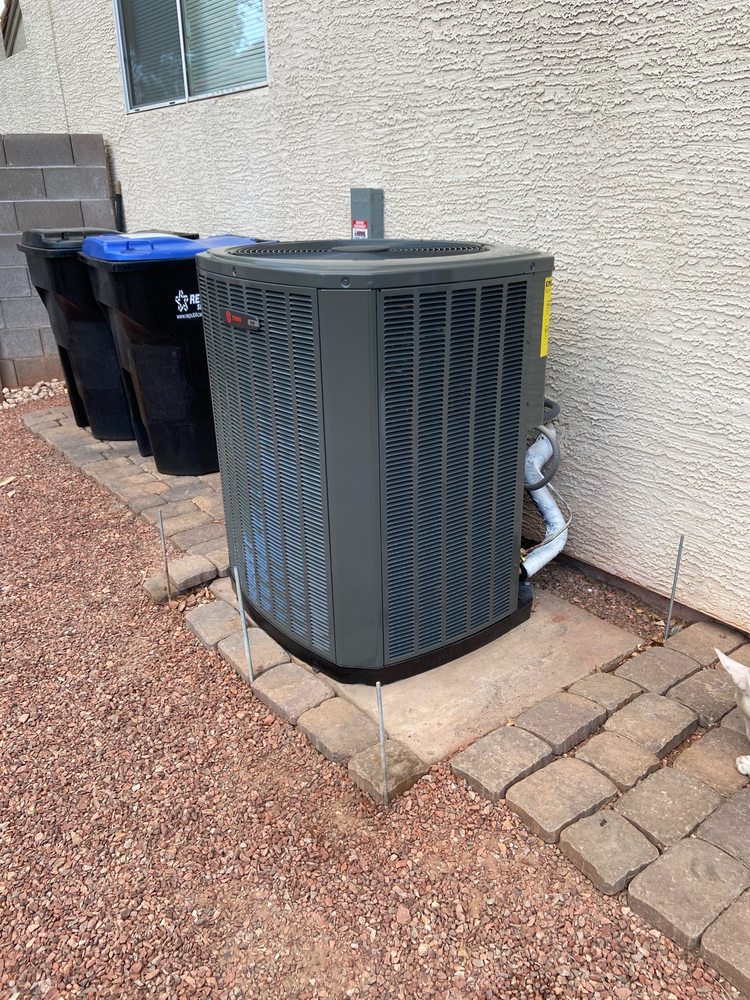 Slide of Johnny On The Spot