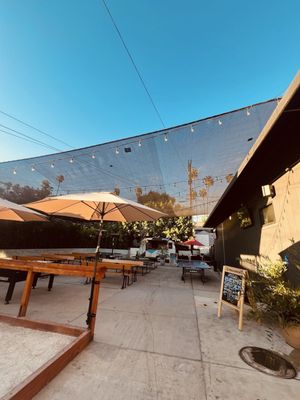 Kiez Küche & Beer Garden by null