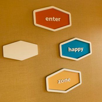 Hampton Inn Ft. Wayne-Southwest - Decor - Hotels Near Me - Fort Wayne, Indiana Hampton Inn Ft. Wayne-Southwest - Decor - Hotels Near Me - Fort Wayne, Indiana