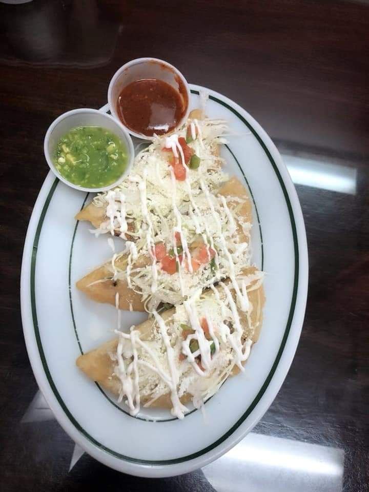 LA PERLA DE ULUA RESTAURANT Updated September 2024 904 New York Ave