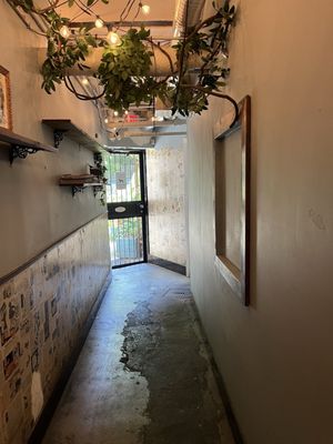 The Chipped Cup by null