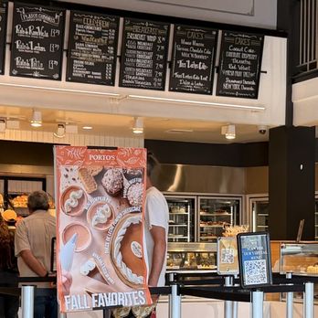 Porto's Bakery & Cafe - Bakeries Near Me - Glendale, California