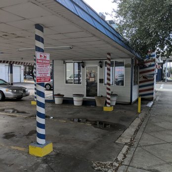 Joe Lee's Barbershop - Barbers Near Me - Houston, Texas