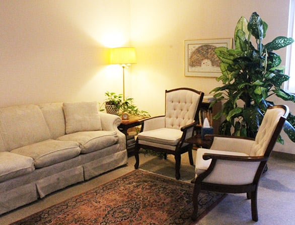 Clayton Therapy - Peggy Levinson - grief counselor in Clayton, MO