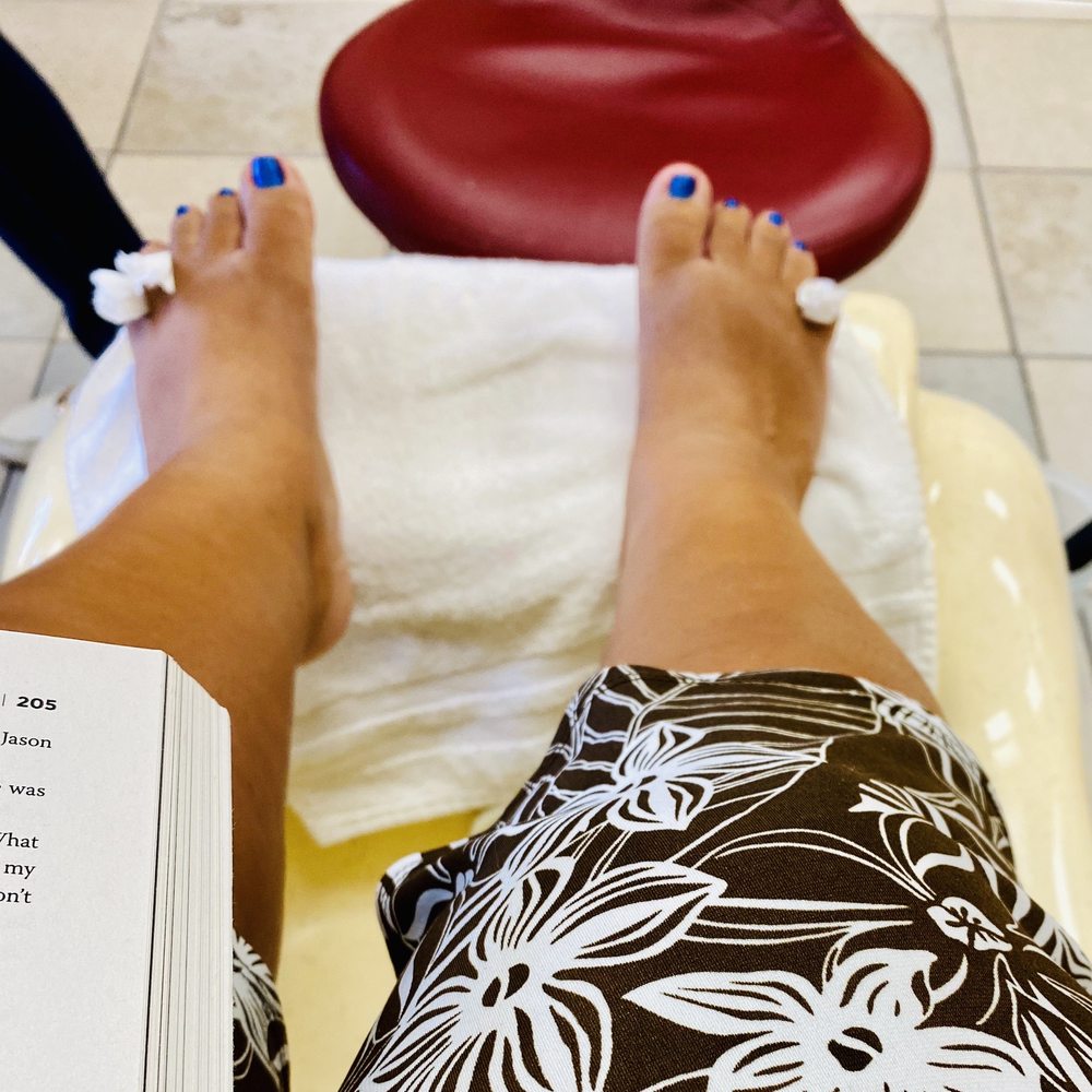 Cutee Nails - a very relaxing massage chair & pretty new blue toes!! - Nail Salons Near Me - Torrance, California Cutee Nails - a very relaxing massage chair & pretty new blue toes!! - Nail Salons Near Me - Torrance, California