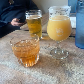 Cabin Creek Brewing - trail tag hazy IPA, Lake effect lager, 22nd old fashion - Breweries Near Me - Georgetown, Colorado