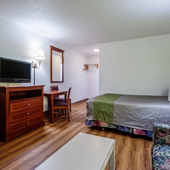 Motel 6 - Guest Room - Drugstores Near Me - Walla Walla, Washington Motel 6 - Guest Room - Drugstores Near Me - Walla Walla, Washington