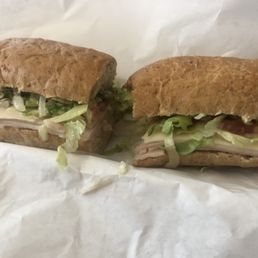 Turkey sandwich w everything Turkey sandwich w everything
