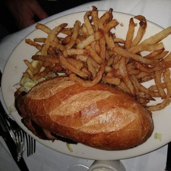 Hugo's Frog Bar and Chop House - Steakhouses Near Me - Des Plaines, Illinois