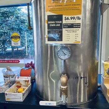 Cal Poly Pomona Farm Store - Fruits & Veggies Near Me - Pomona, California