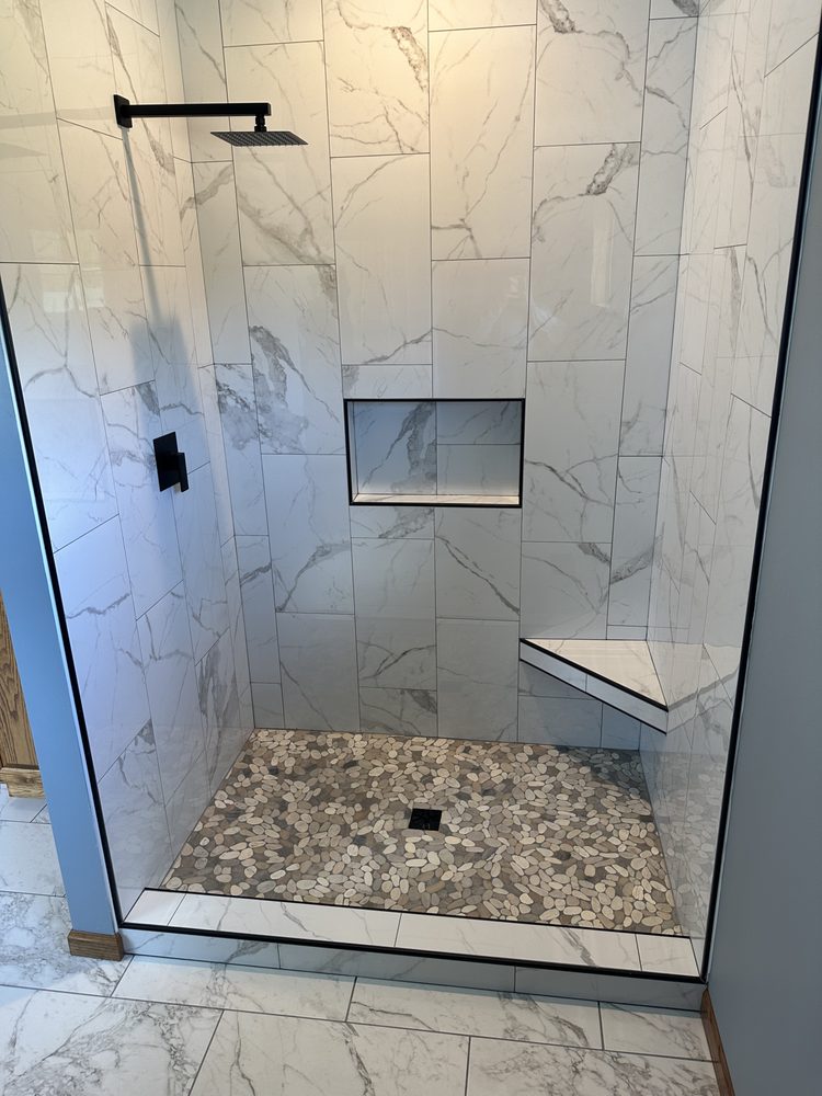 Slide of D’s Handyman Service