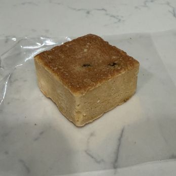 Kamalan Bakery - Pineapple Cake - Bakeries Near Me - Houston, Texas Kamalan Bakery - Pineapple Cake - Bakeries Near Me - Houston, Texas