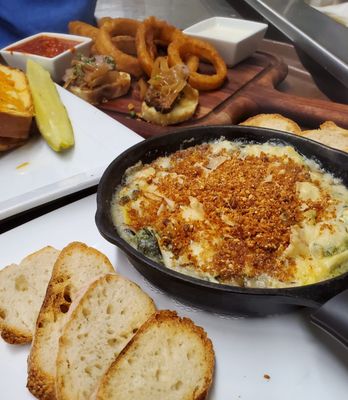 Meriwether's Bistro by null