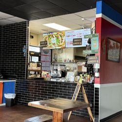Mi Taco - Store Front