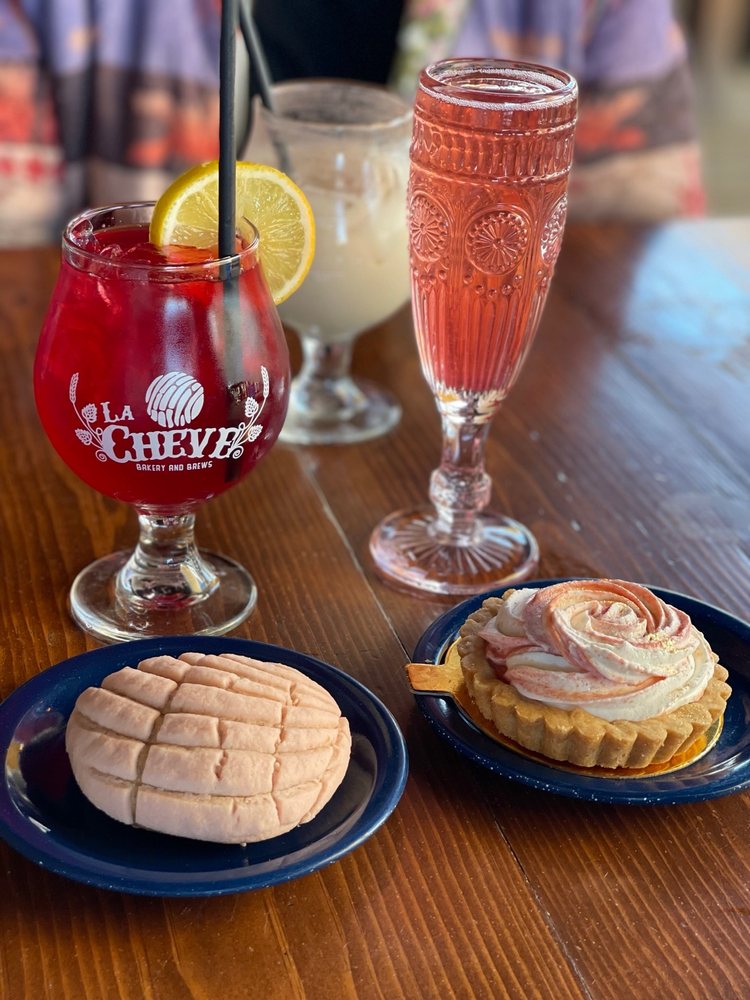LA CHEVE BAKERY AND BREWS 688 Photos & 362 Reviews 376 Soscol Ave