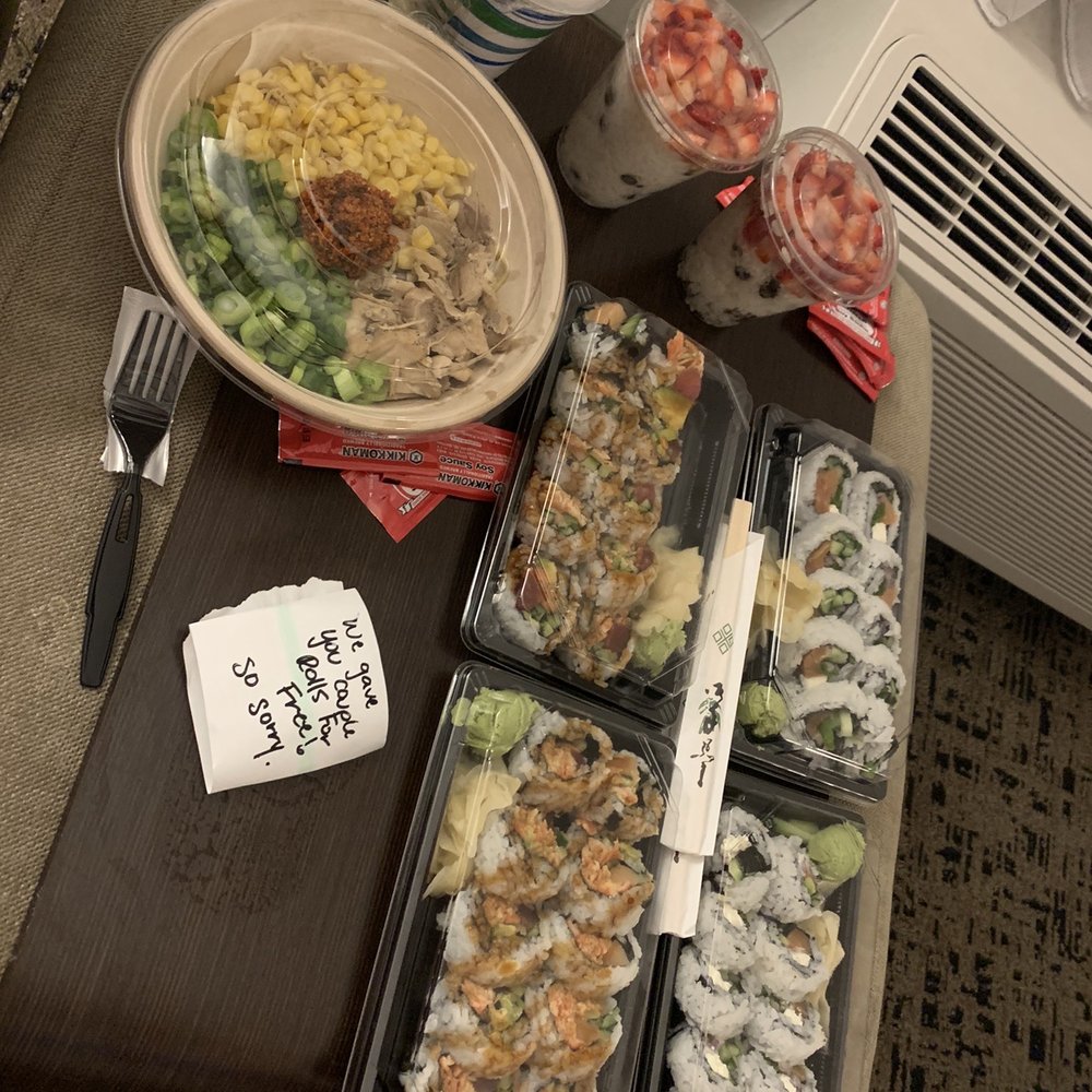 FUSIAN - Rainbow rolls, philly rolls, chicken miso ramen & strawberry and chocolate sticky rice - Sushi Bars Near Me - Columbus, Ohio FUSIAN - Rainbow rolls, philly rolls, chicken miso ramen & strawberry and chocolate sticky rice - Sushi Bars Near Me - Columbus, Ohio