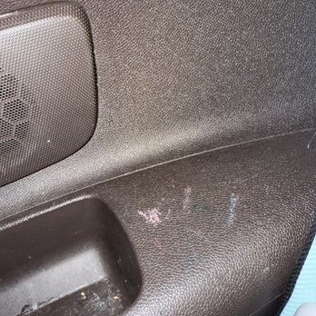 Cobblestone Auto Spa - Pink residue on 3rd row armrest - Car Wash Near Me - Phoenix, Arizona