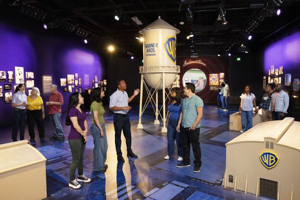 Warner Bros. Studio Tour Hollywood by null
