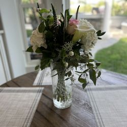 Browne's Florist & Flower Delivery - Another view