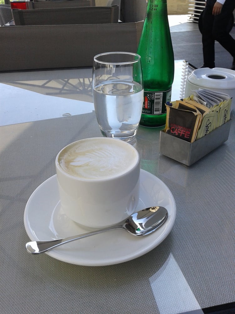 Emporio Armani Caffe