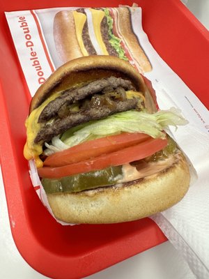 In-N-Out Burger by null