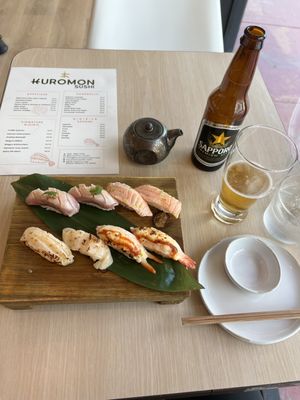 Kuromon Sushi by null
