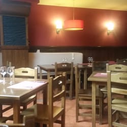 Universal - Luminosos comedor