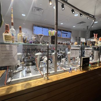 Buzzed Bull Creamery - "Bar" 9/9/25 - Desserts Near Me - Charleston, South Carolina Buzzed Bull Creamery - "Bar" 9/9/25 - Desserts Near Me - Charleston, South Carolina