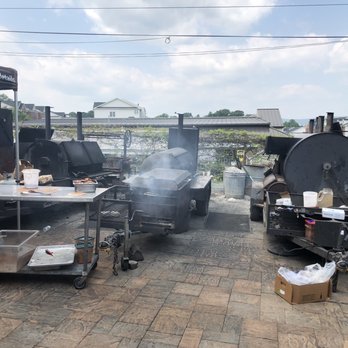 Monk's BBQ - The smoke pits - Barbeque Near Me - Purcellville, Virginia Monk's BBQ - The smoke pits - Barbeque Near Me - Purcellville, Virginia
