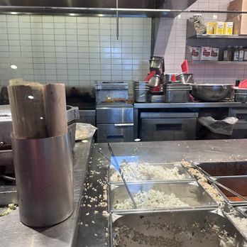 Chipotle Mexican Grill - Filthy, missing lots of ingredients, had to refill all the water levels and the food quality was poor. - Mexican Near Me - Mason, Ohio Chipotle Mexican Grill - Filthy, missing lots of ingredients, had to refill all the water levels and the food quality was poor. - Mexican Near Me - Mason, Ohio