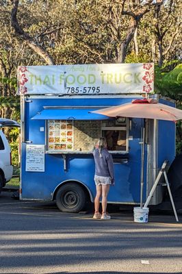 Aunty Pon's Thai Food Truck by null