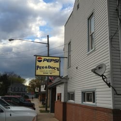 Peg & Doc's Sports Bar & Grill