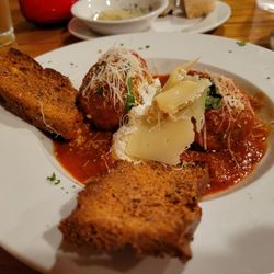 Garibaldi Trattoria - Meatballs appetizer. Excellent.