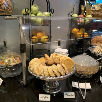 KLM Crown Lounge - Generic selection of food and tacky labels. - Airport Lounges Near Me - Houston, Texas KLM Crown Lounge - Generic selection of food and tacky labels. - Airport Lounges Near Me - Houston, Texas
