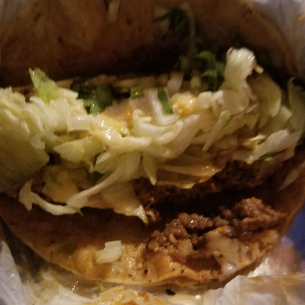 Simon Tacos - Beef taco! Looks weird just because it was rolled up in the bag. Simply amazing flavor - Tacos Near Me - Chicago, Illinois Simon Tacos - Beef taco! Looks weird just because it was rolled up in the bag. Simply amazing flavor - Tacos Near Me - Chicago, Illinois