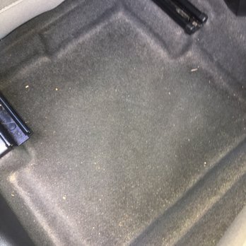 Crystal Clean Car Wash - Not vacuumed, I specifically asked for a good vacuum to get rid of the sand and it doesn't even look like it was done. - Car Wash Near Me - Imperial Beach, California