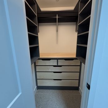 Eric the Closet Guy - Hard Rock Maple Dovetailed Drawers - Interior Design Near Me Eric the Closet Guy - Hard Rock Maple Dovetailed Drawers - Interior Design Near Me