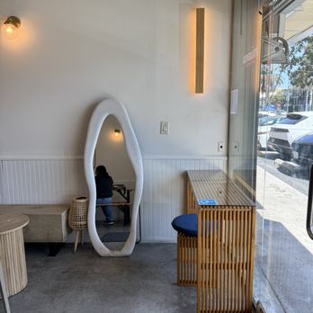 Koffeeski - Love the open vibe - Coffee & Tea Near Me - Los Angeles, California Koffeeski - Love the open vibe - Coffee & Tea Near Me - Los Angeles, California