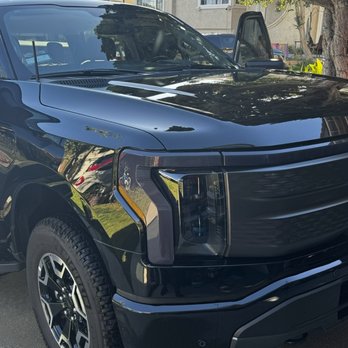 Wrapstars - F150 Lightning LED Ligthbar vinyl wrap - Vehicle Wraps Near Me - Hacienda Heights, California Wrapstars - F150 Lightning LED Ligthbar vinyl wrap - Vehicle Wraps Near Me - Hacienda Heights, California