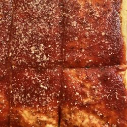 Trio's Pizza - Upside down Pizza