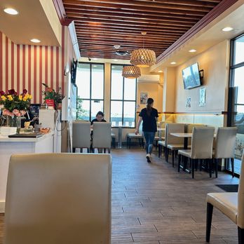 Sweethoney Dessert - Interior. - Desserts Near Me - Las Vegas, Nevada Sweethoney Dessert - Interior. - Desserts Near Me - Las Vegas, Nevada