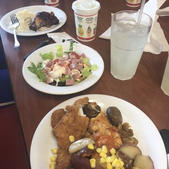 Golden Corral Buffet & Grill - Buffets Near Me - Lumberton, North Carolina Golden Corral Buffet & Grill - Buffets Near Me - Lumberton, North Carolina