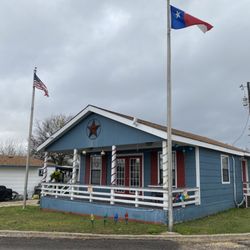 RV Park USA - Clubhouse