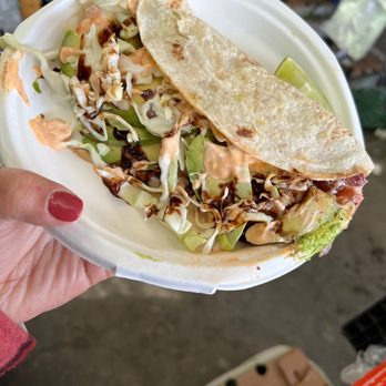 Cielo y Mar Mariscos - Quesadilla de camarón - Food Trucks Near Me - Modesto, California Cielo y Mar Mariscos - Quesadilla de camarón - Food Trucks Near Me - Modesto, California