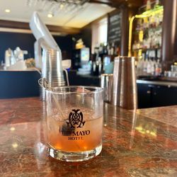 Mayo Penthouse Bar - Cocktail: 1925