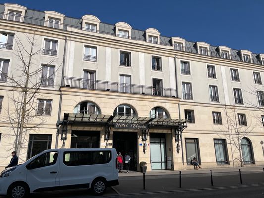 Hotel l'Elysee Val d'Europe by null