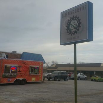 Amo La Pizza - I found these guys in front of Bare Arms Brewery - Pizza Near Me - Waco, Texas Amo La Pizza - I found these guys in front of Bare Arms Brewery - Pizza Near Me - Waco, Texas