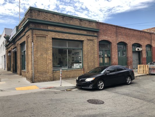 Roberts Corned Meats Inc by null